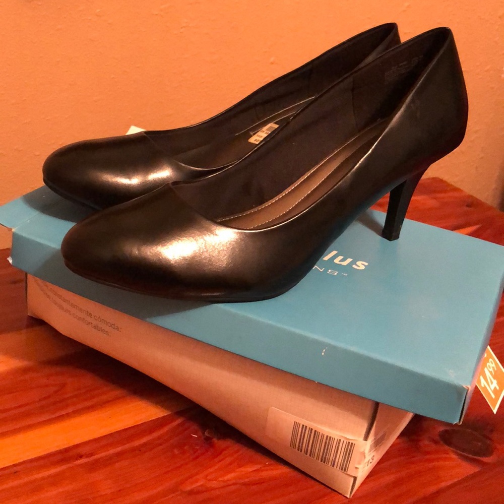 Size 13 Black Heels